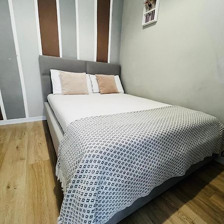 לבוב Iren Smart Apartment מראה חיצוני תמונה