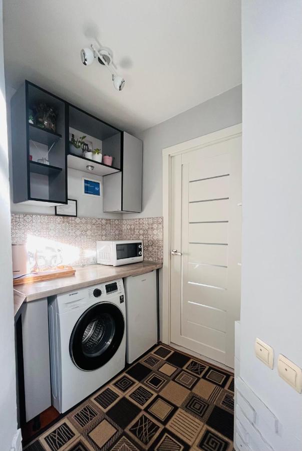 לבוב Iren Smart Apartment מראה חיצוני תמונה